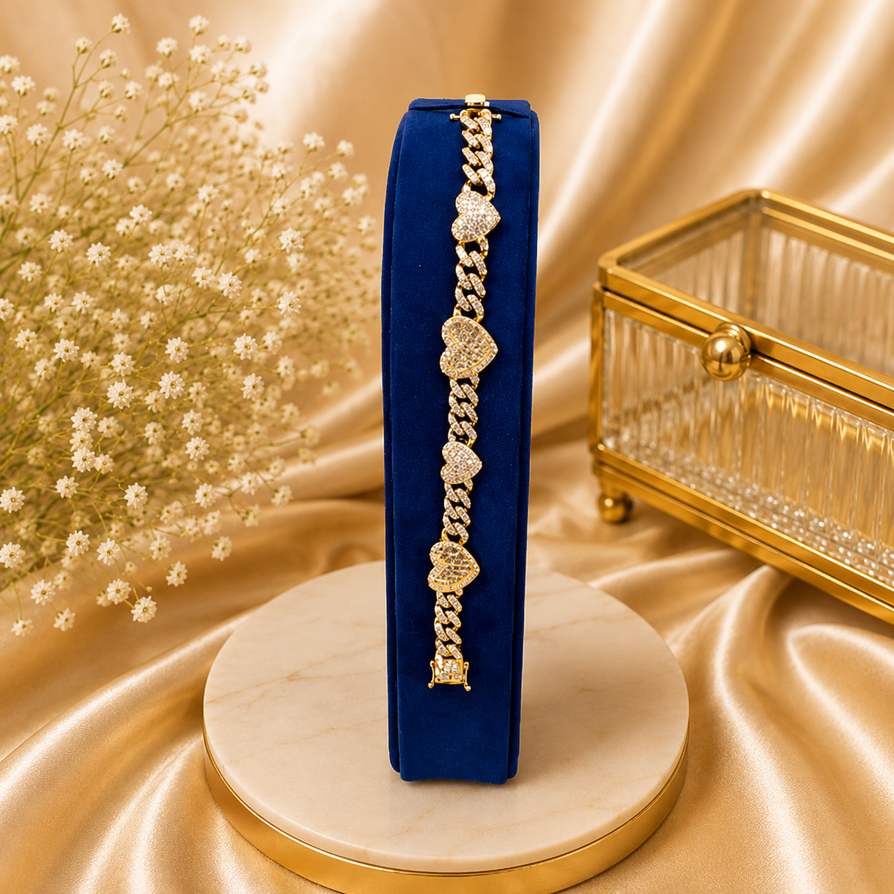 92.5 sliver      golden Heart Charm Link Bracelet