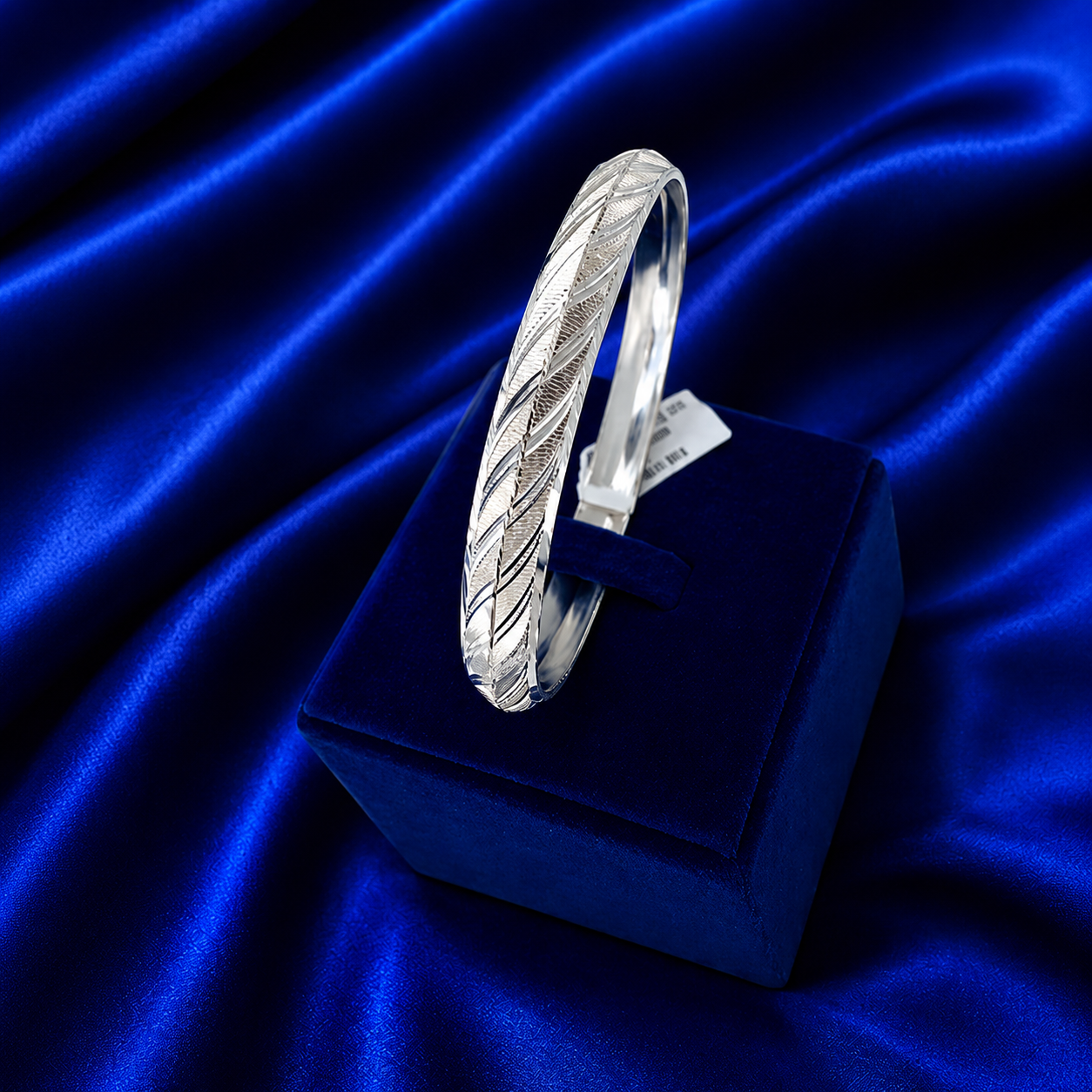92.5 Silver Leaf Pattern Bangle Bracelet