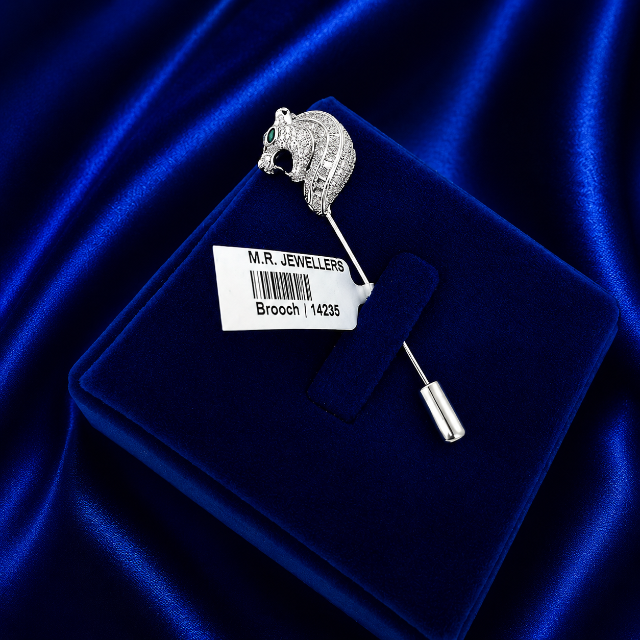92.5 Silver Crystal Horse Head Stick Brooch Pin