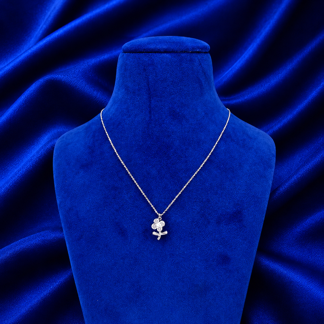 92.5 Silver Crystal Flower Pendant Necklace
