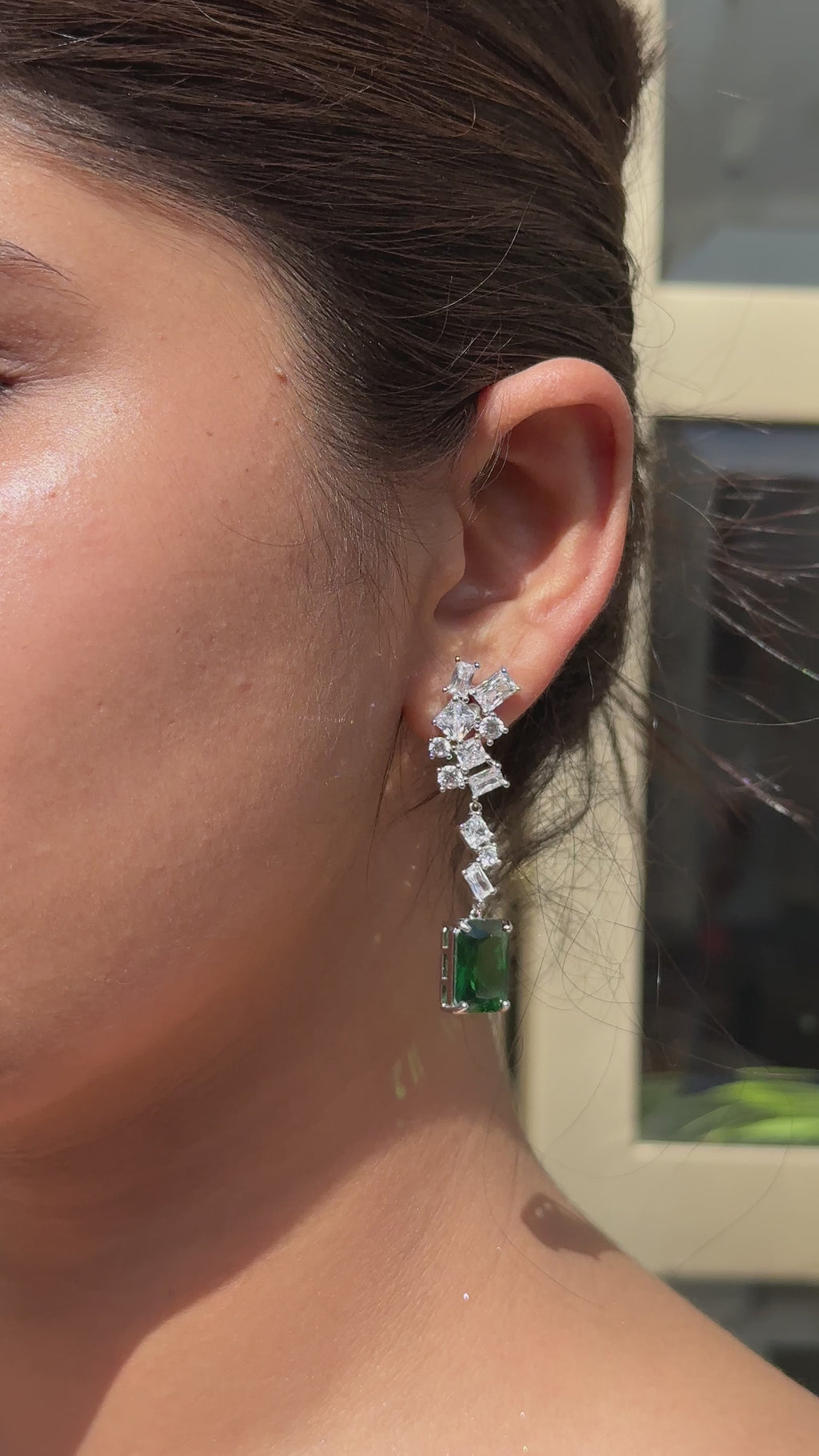 92.5Silver Emerald Crystal Drop Earrings