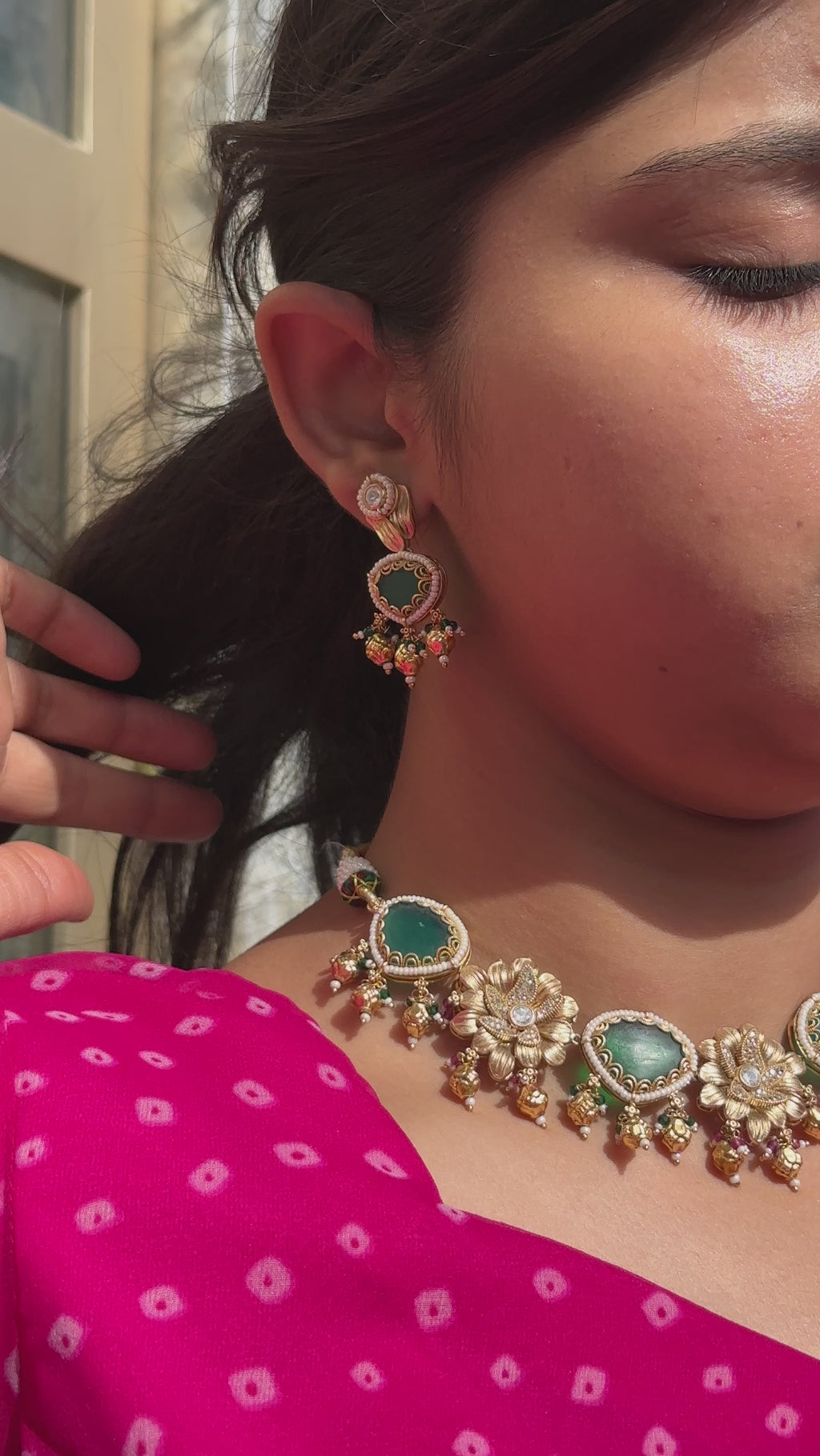 92.5 sliver Gold Emerald Floral Rajwadi Necklace Set